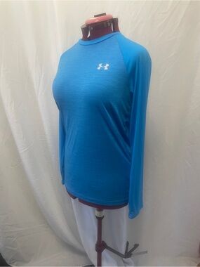Under Armour Women's Bright Blue Long-Sleeve Athletic Tee
